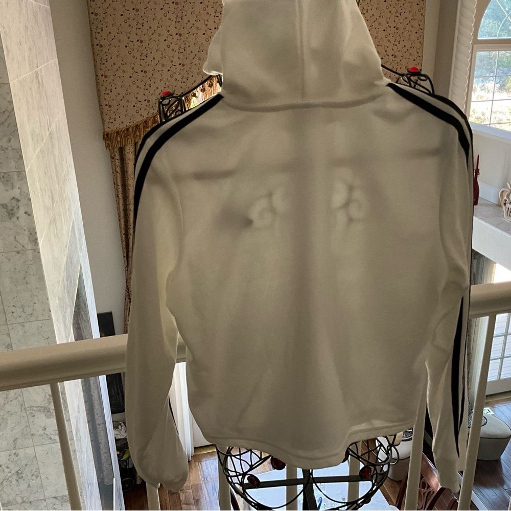 Adidas Sweatshirt - Picture 2 of 2